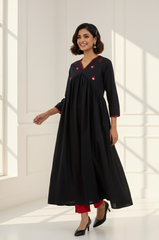 Black Rose Gleam V-Neck Gather Anarkali