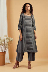 Co-ord Set Earthbound Panelled Kurta & Pants