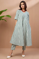 co-ord set box pleated v-neck kurta - jade stripes