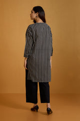 Leisure Geometric Noir Tunic