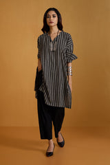 Leisure Geometric Noir Tunic