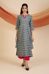 Ash Rose Sprinkle Ikat Long Kurta with Side Twist