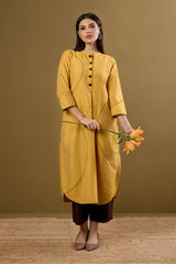 Golden Dawn Stand Collar Kurta with Round Hemline