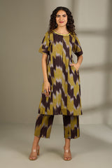 Co-ord Set Earthern Gold Round Neck Kurta (set of 2)