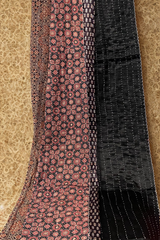 handcrafted mashroo single quilt with filler - ebony & silver butti