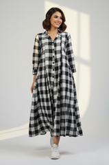 Chessboard Charm Cotton Jumpsuit with Pockets & Collar
