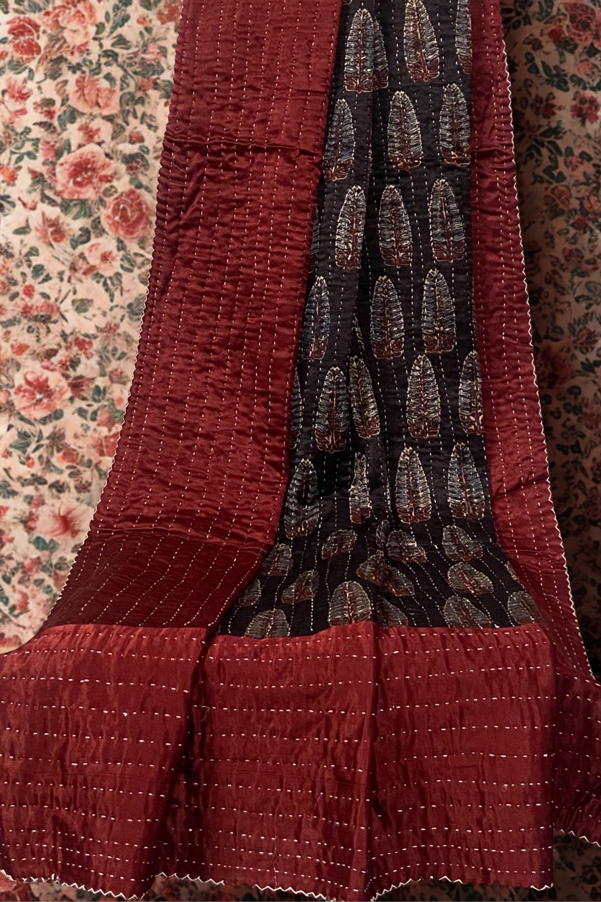 handcrafted mashroo single quilt with filler - ebony & asopalav