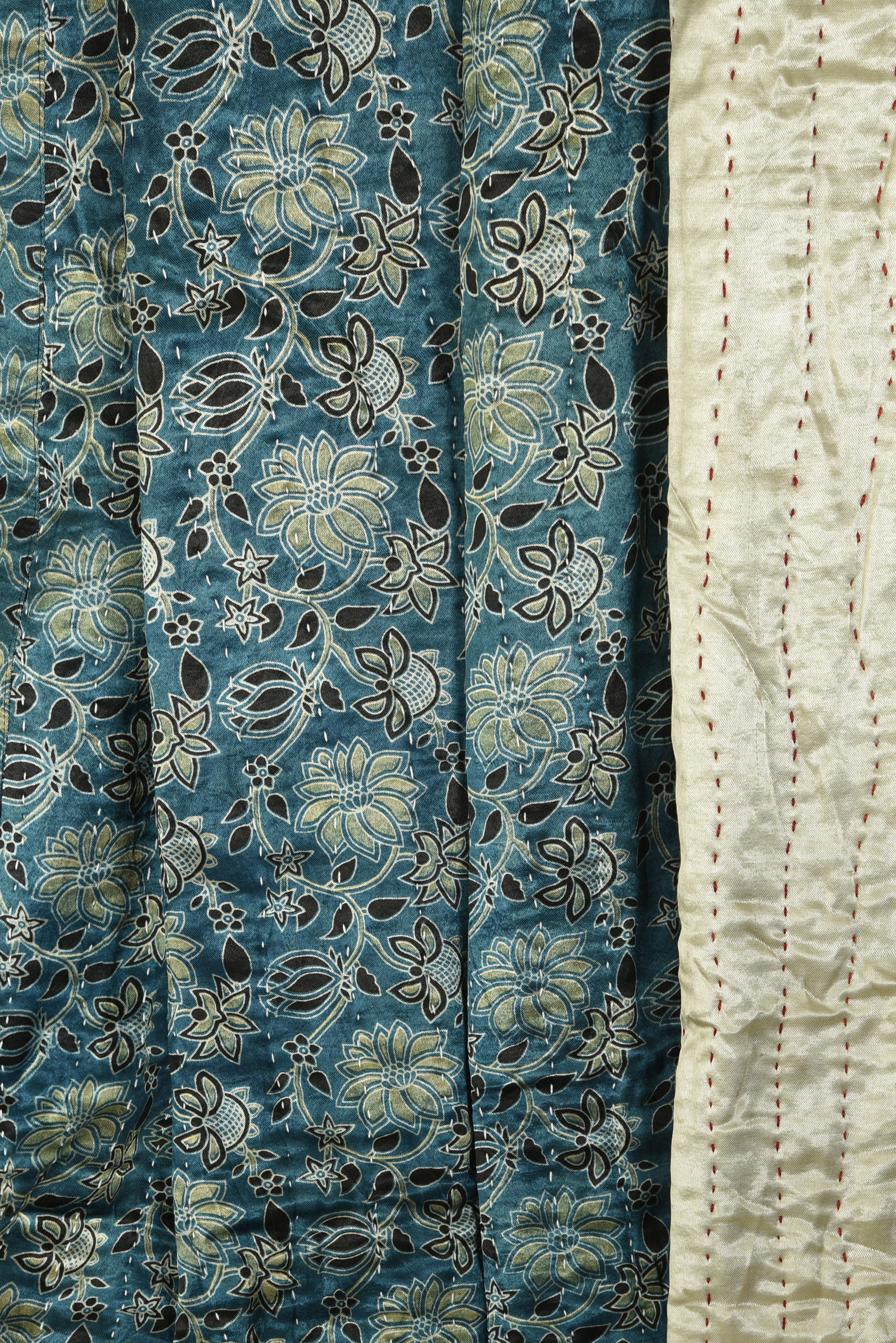 handcrafted reversible mashroo double quilt with filler - midnight nostalgia & lotus pond