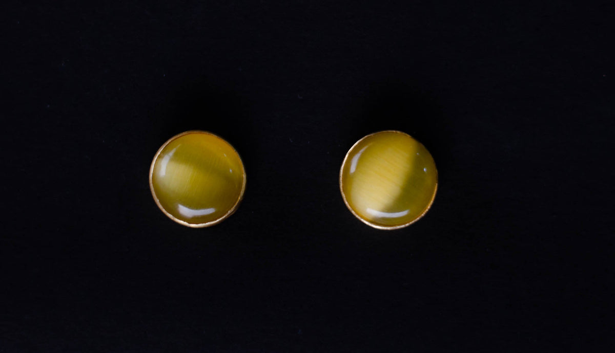 Jewelry - berserk - gold plated yellow onyx disc studs