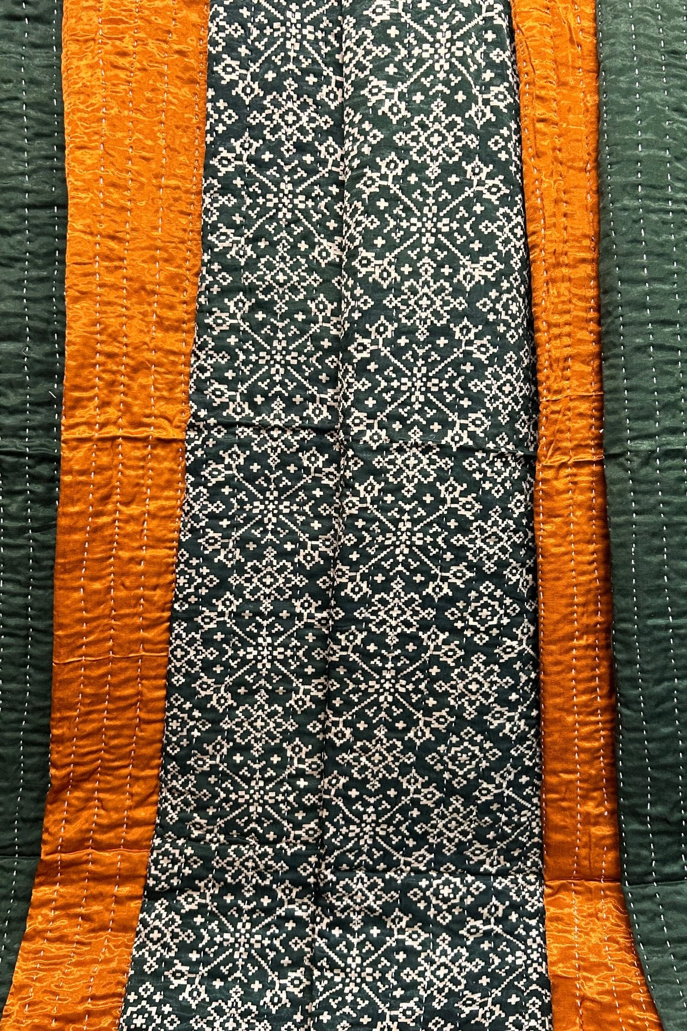 handcrafted reversible mashroo double quilt with filler - Evergreen Spice & Royal Petites