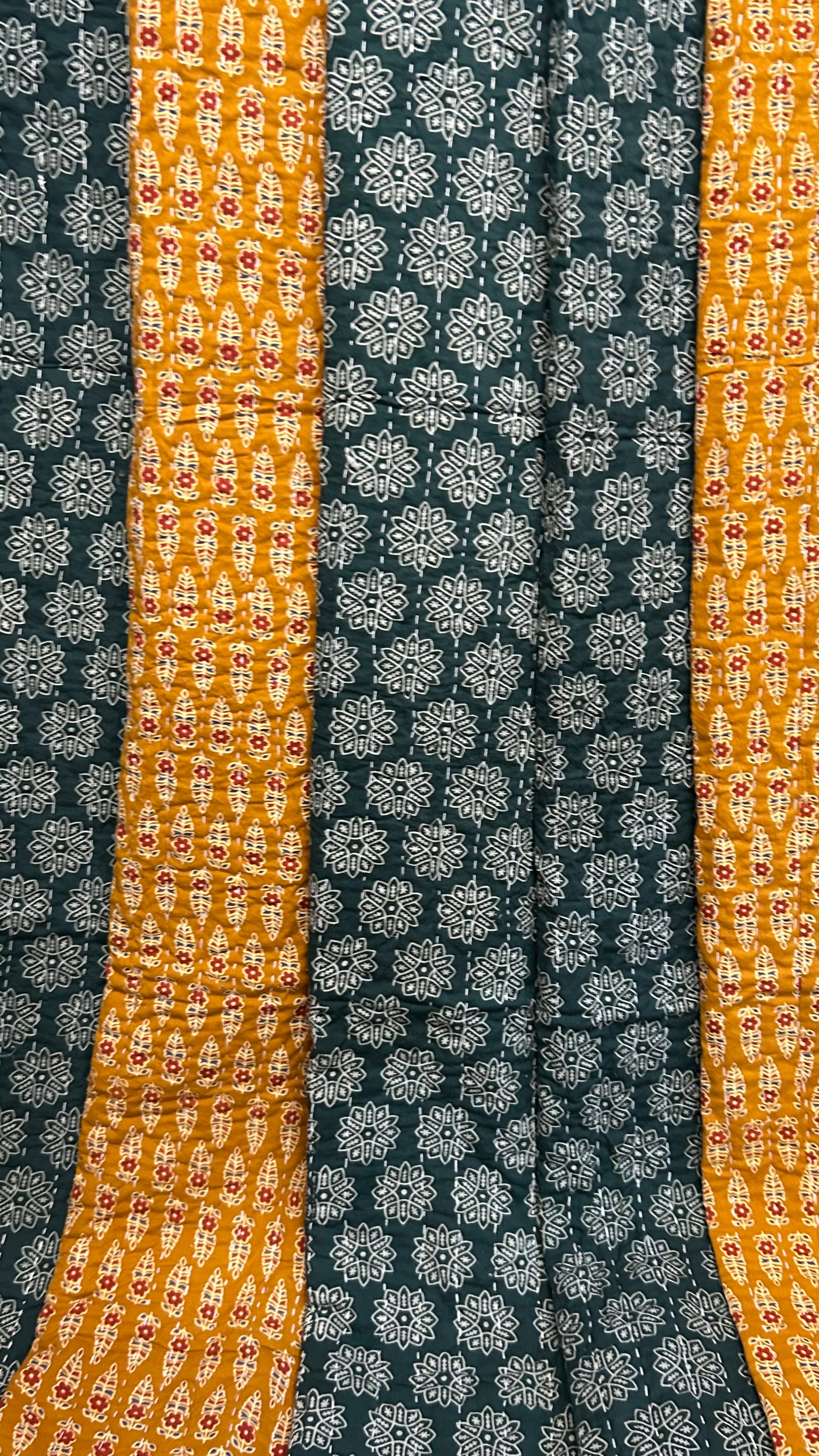 handcrafted reversible mashroo double quilt with filler - Vintage Green & Gold Motifs