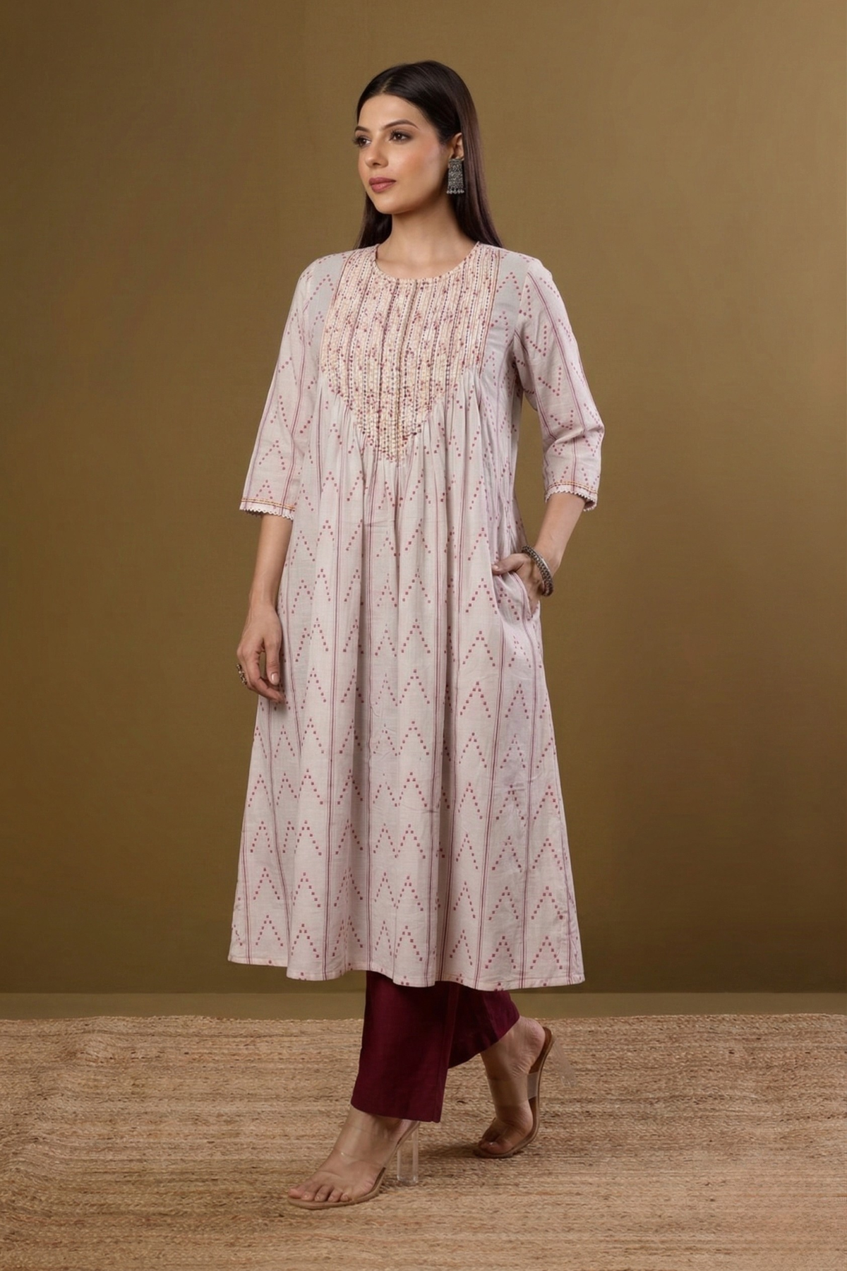 Ivory Zigzag Bloom Cotton Kurta With Pintuck