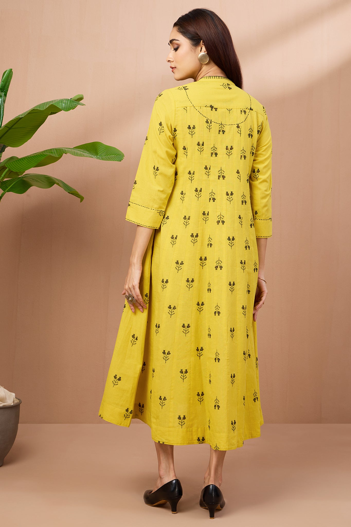infinity pintuck dress - sunflower shadows