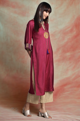 long viscose silk kurta with slit- magenta orchid & gleaming gold
