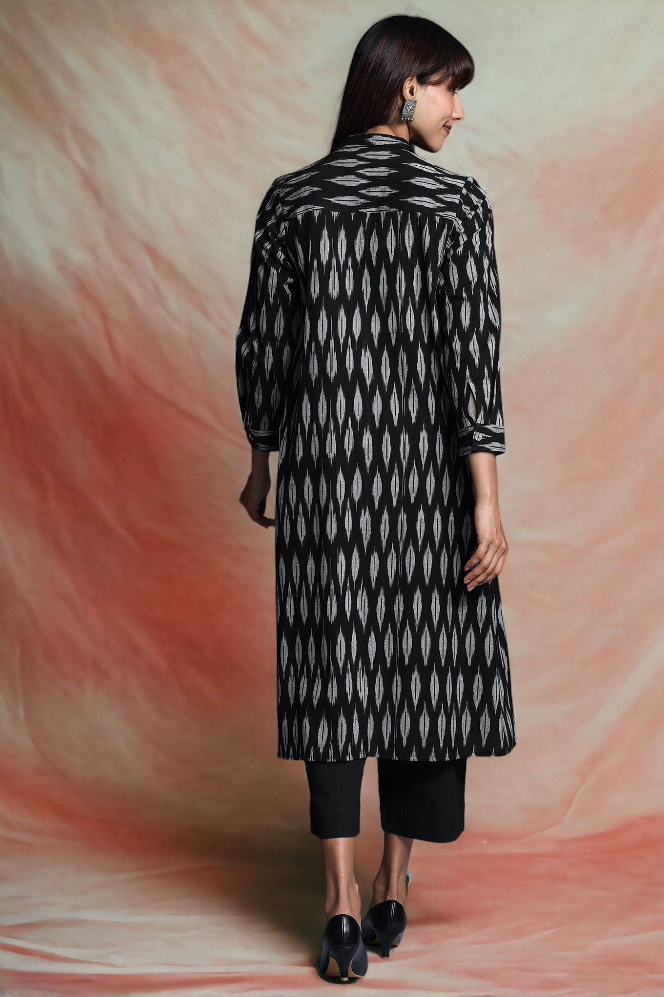 long shirt dress with front buttons - obsidian silver & constellations