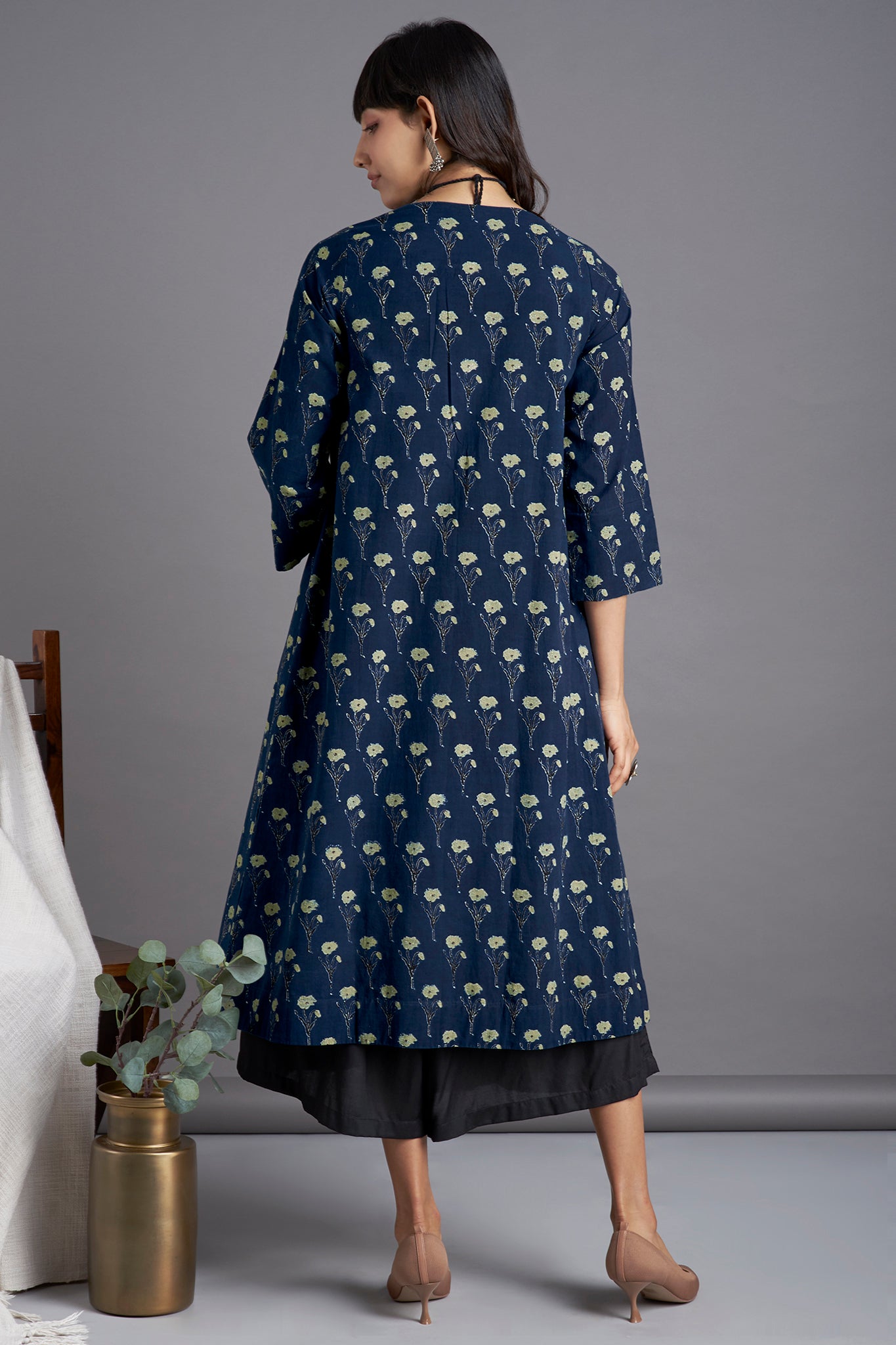 front lapel jacket - mighty ocean & divine tuberoses