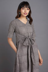 midi dress with belt - monochrome motif & serene oasis