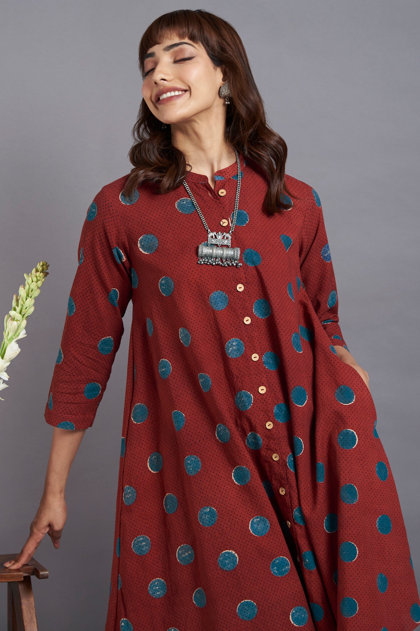 garnet moon - ajrakh asymmetrical hemline button down tunic