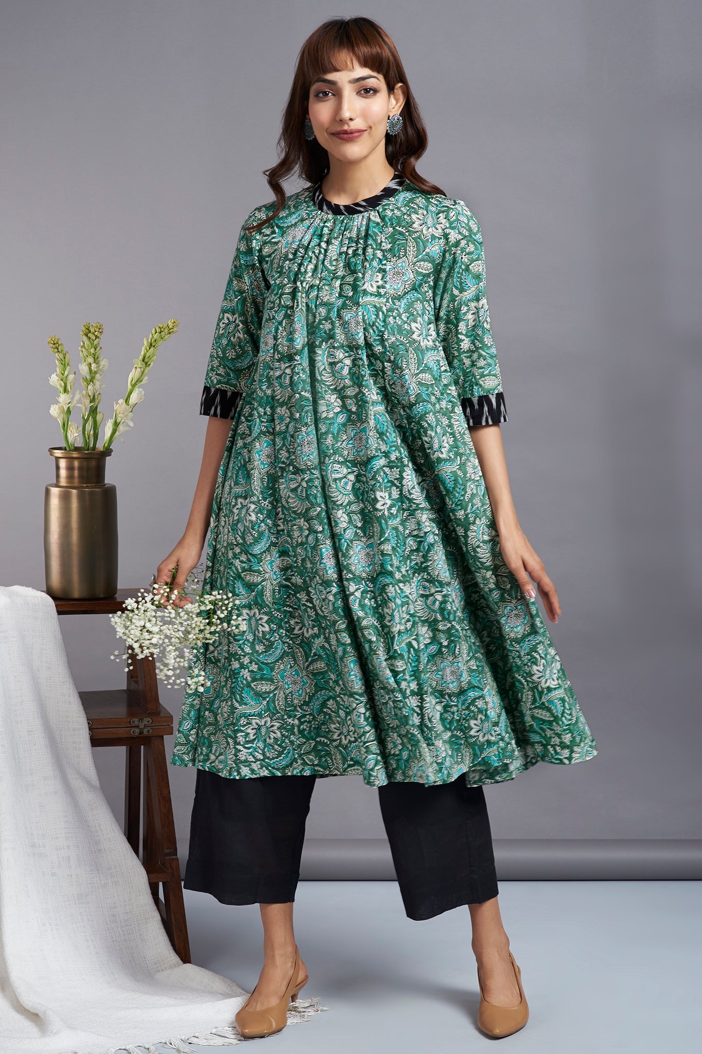 botanical twist - crew neck a-line gather dress