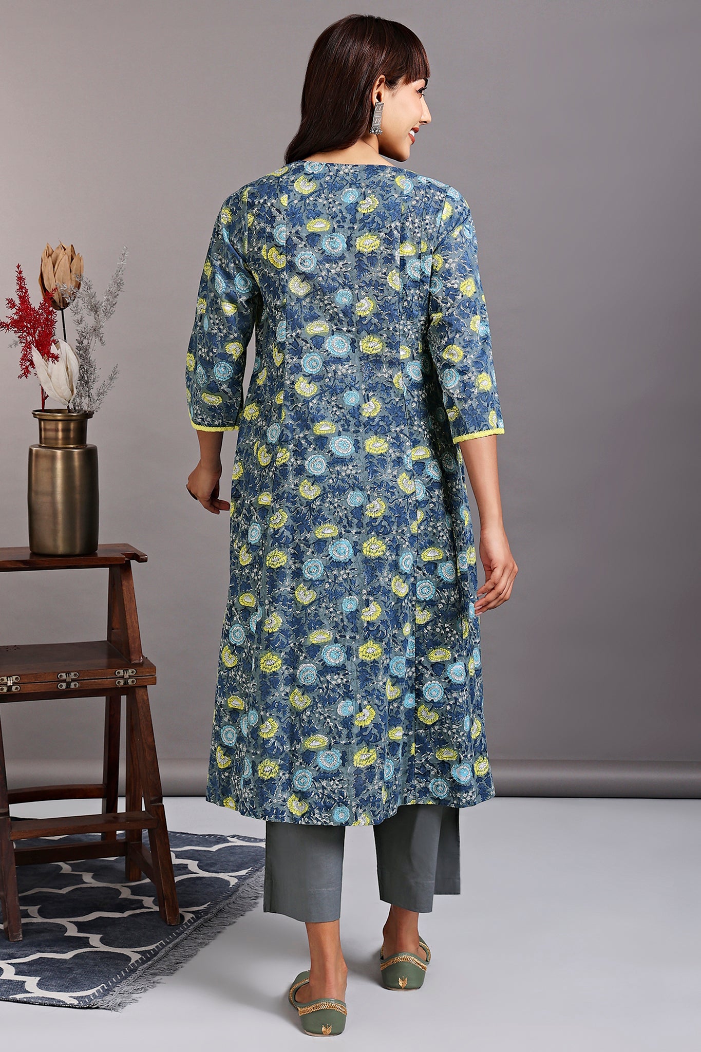 a-line button down kurta - grey chateau & sunshine yarrow