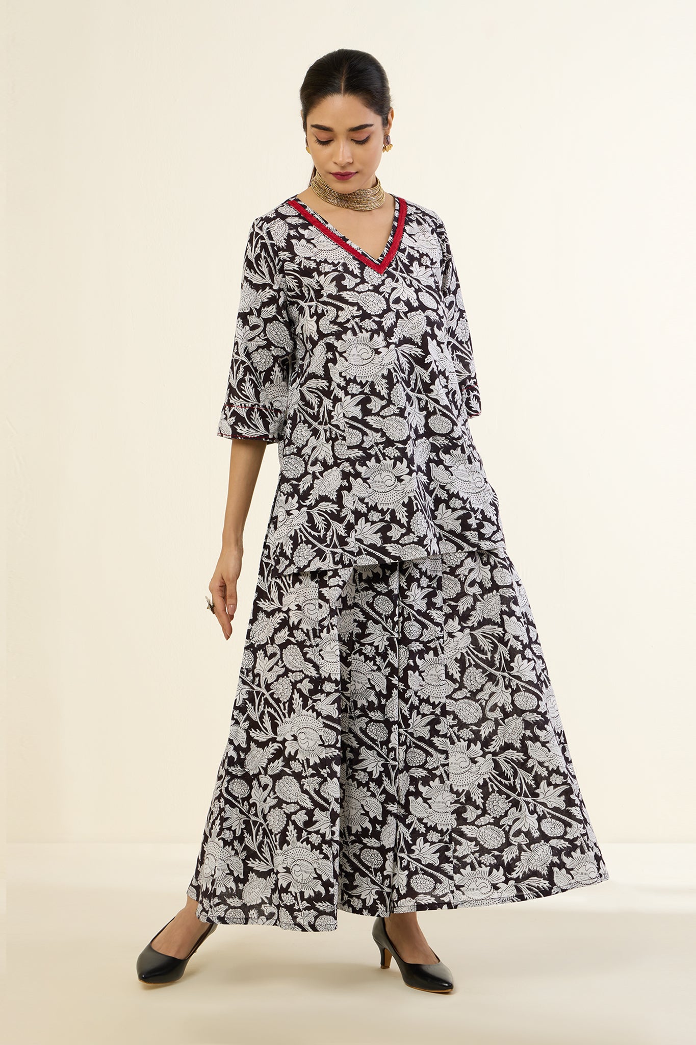 Co-ord Set Ebony Blossom Whispers Tunic & Sharara (Set of 2)