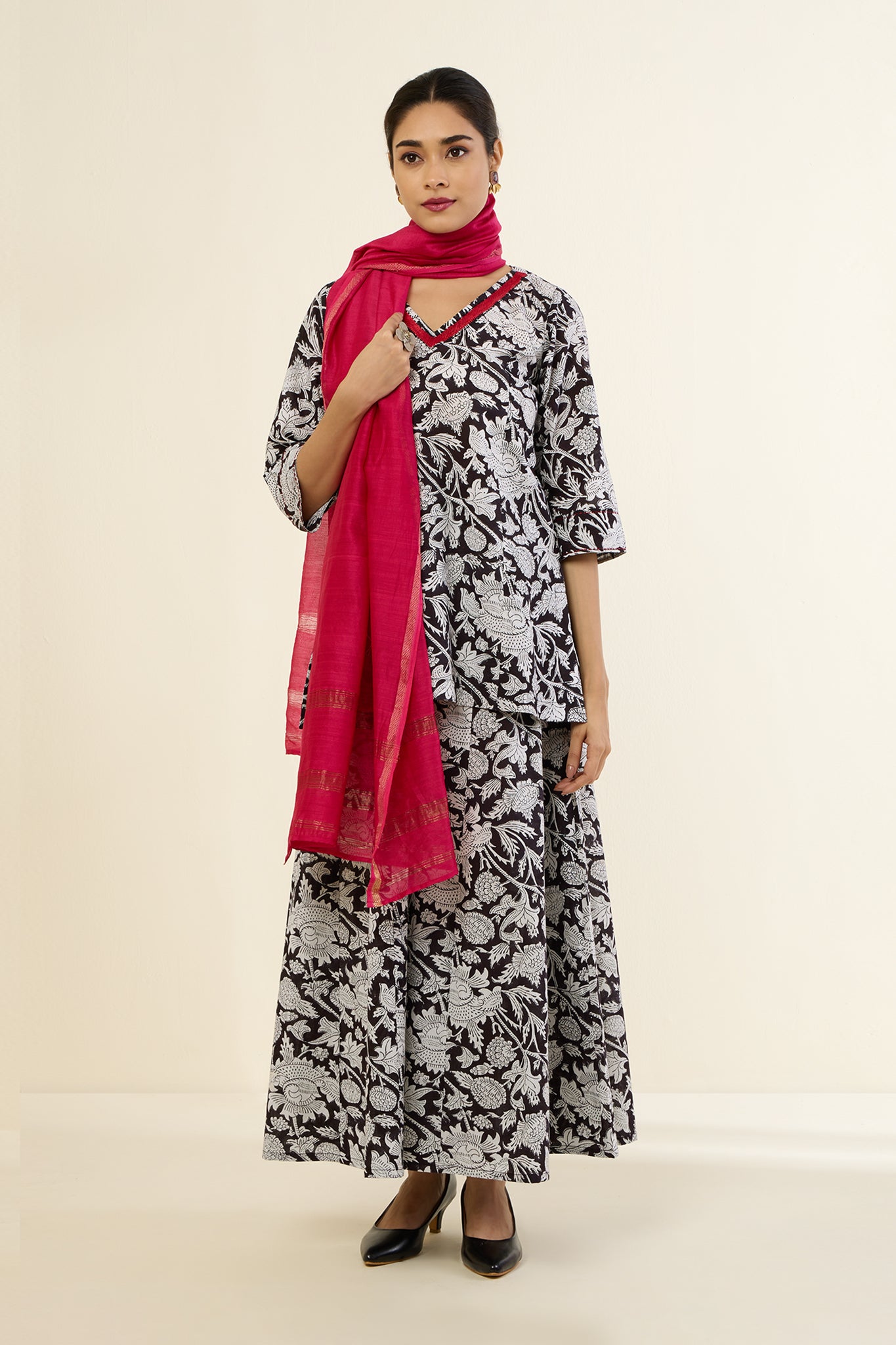 Co-ord Set Ebony Blossom Whispers Tunic & Sharara (Set of 2)