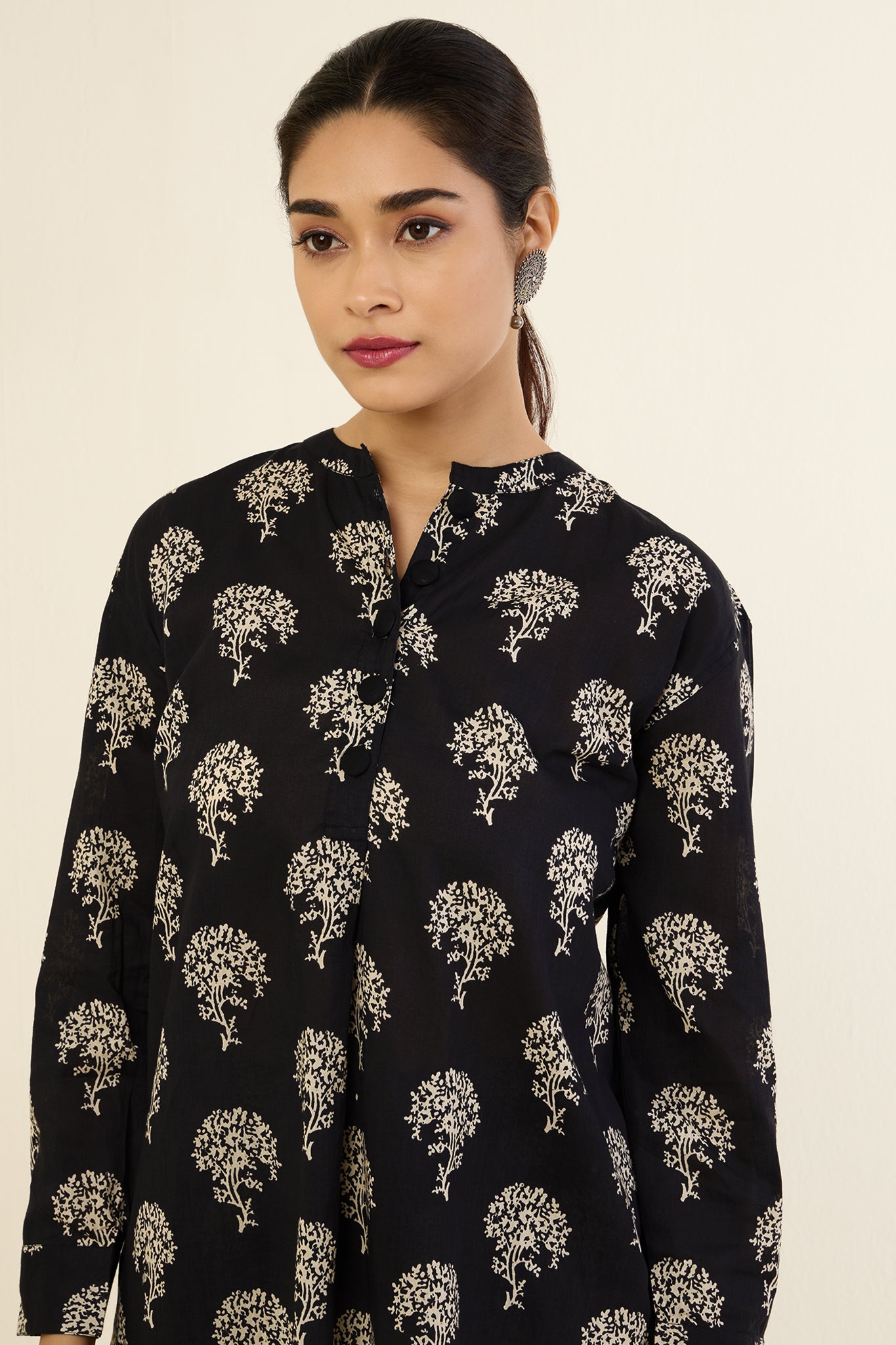 Ebony Tree Short Tunic with Sleeves