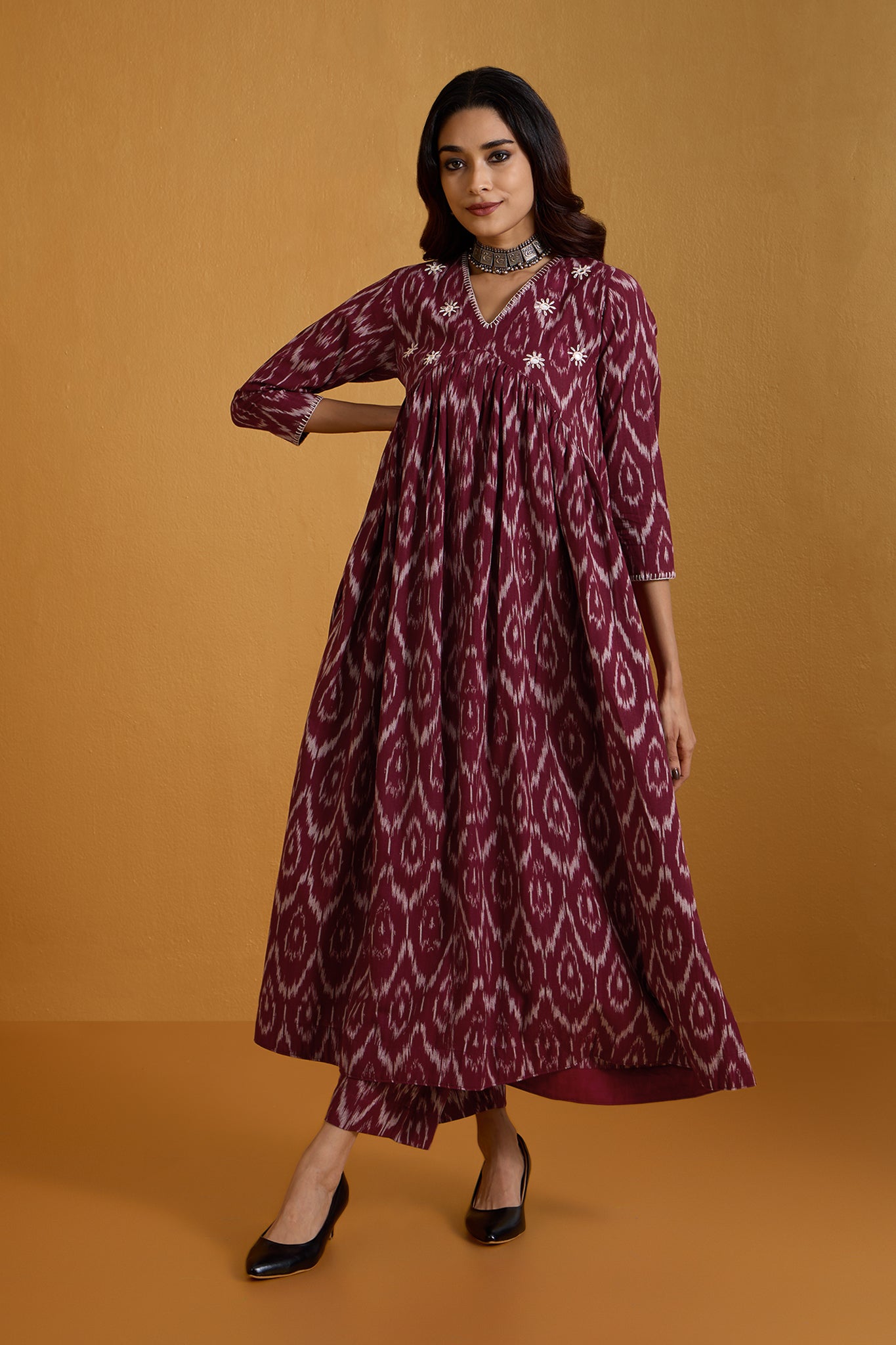 Burgundy Gaze V-Neck Gather Anarkali