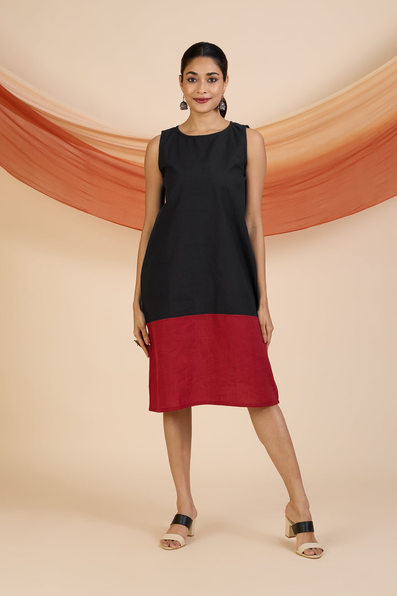 Midnight Ember Sleeveless Shift Dress