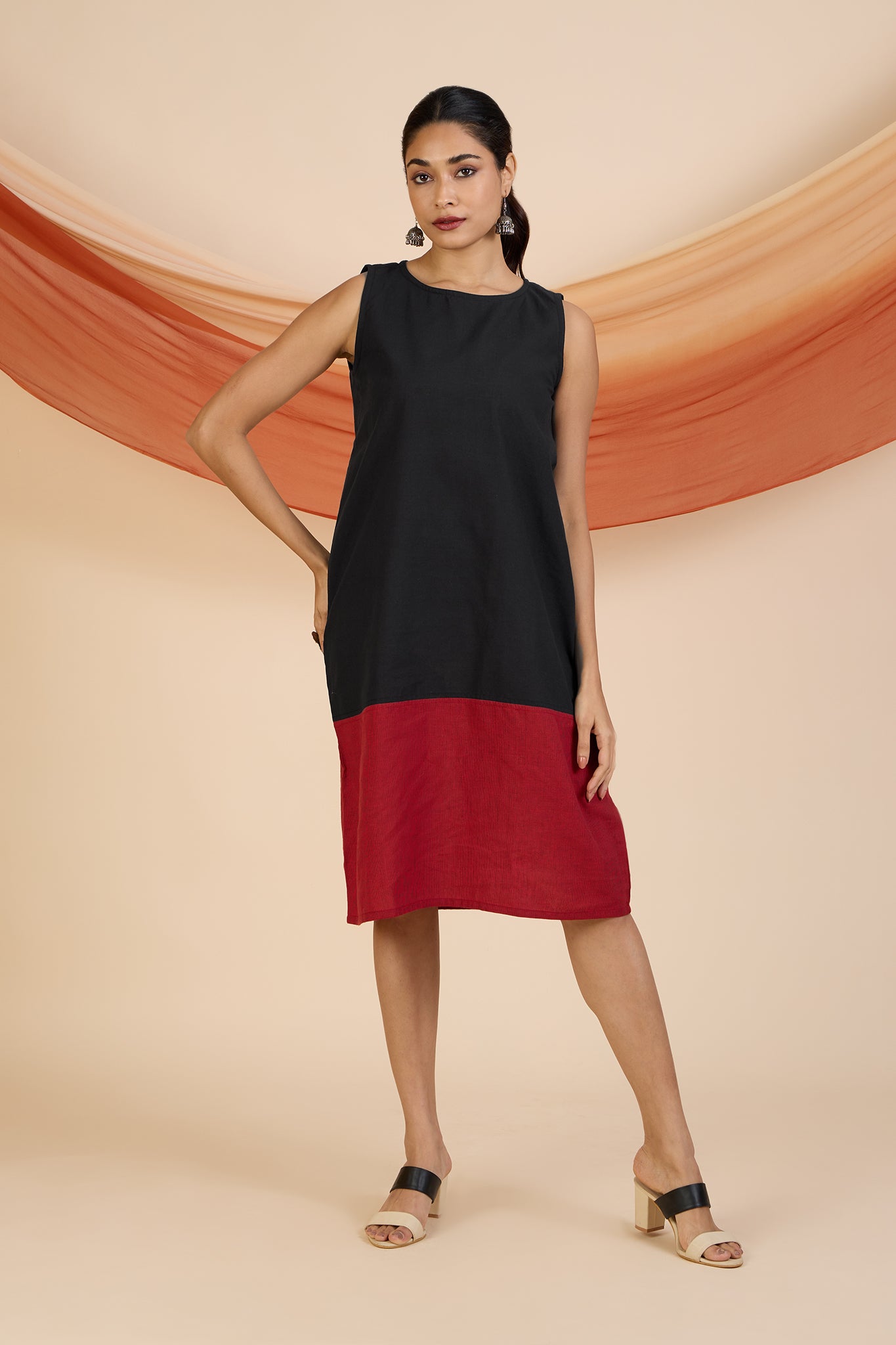 Midnight Ember Sleeveless Shift Dress
