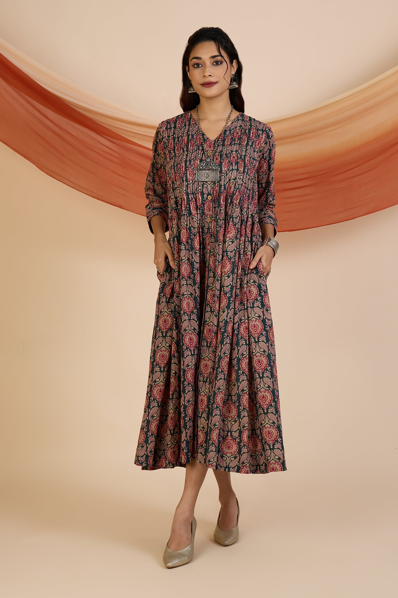 Emerald Garden & Scarlet Petals V-neck Infinity Pintuck Dress