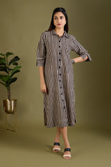 Earthy Noir Streak Long Shirt Dress