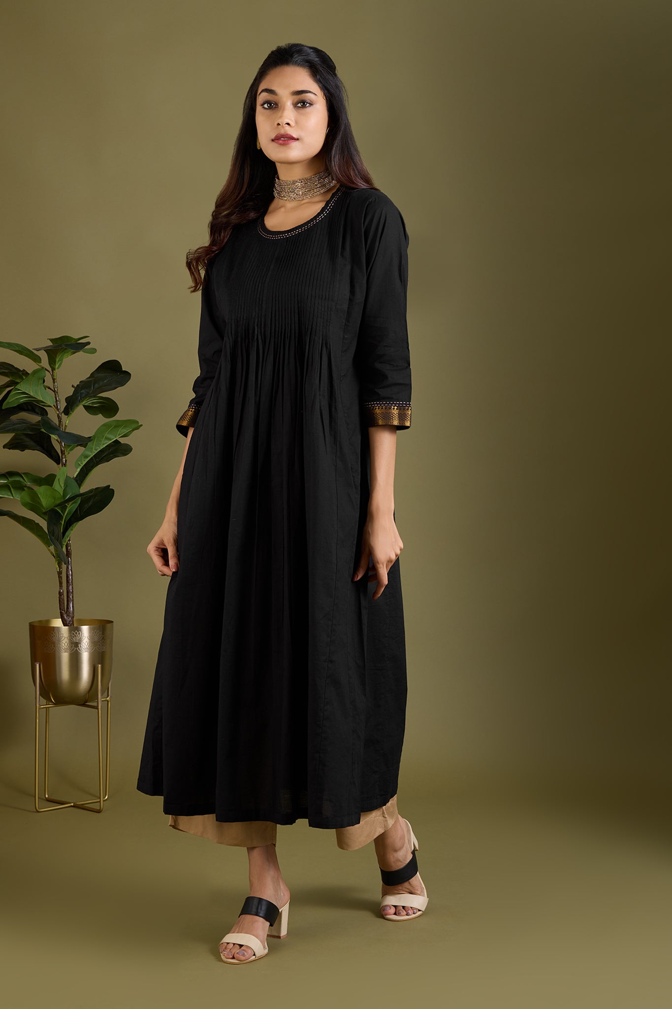 Midnight Gold Pintuck Yoke & Sleeve Kalidar