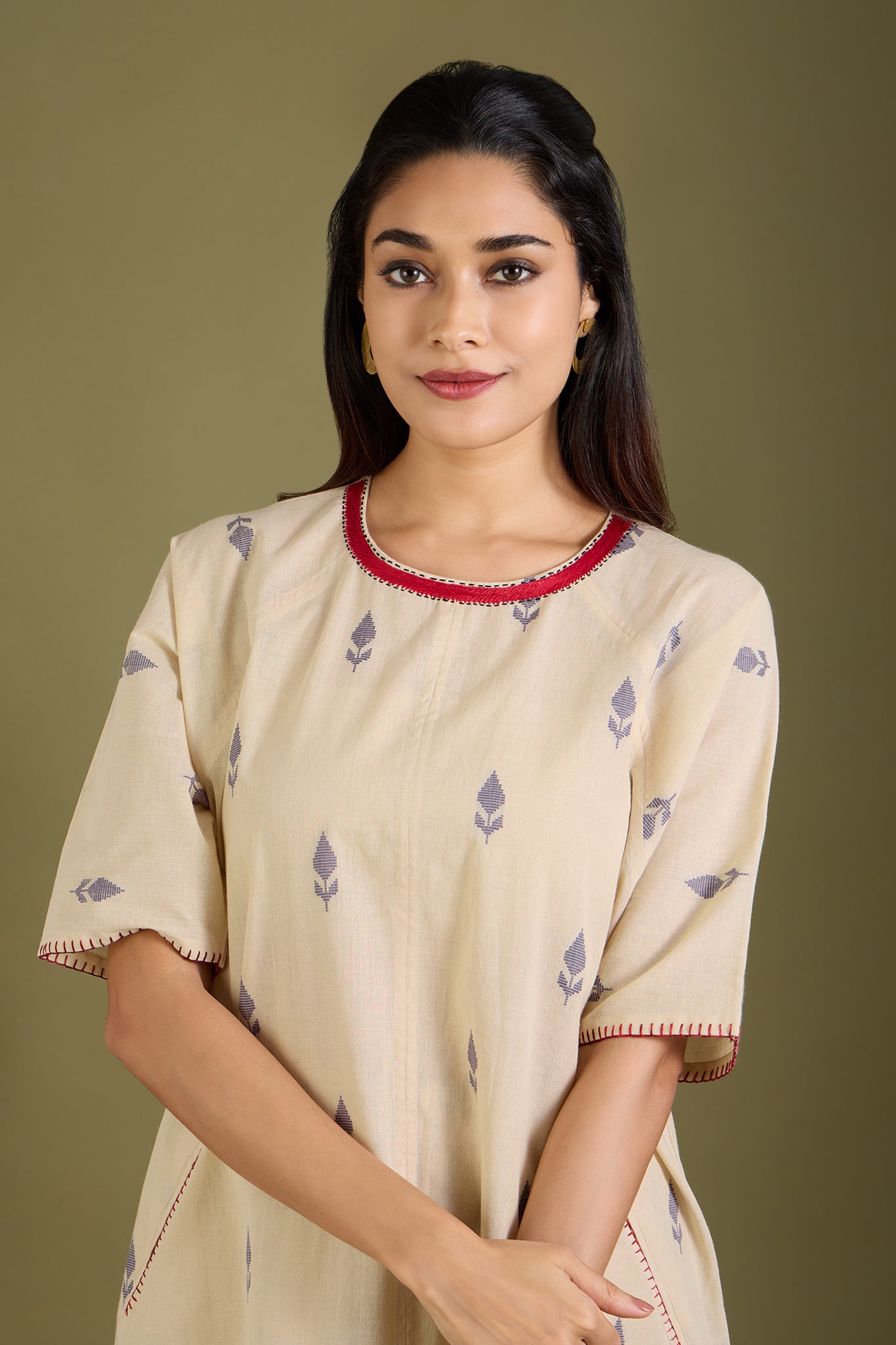 Co-ord set Sandstone Leaves drop shoulder tunic & pants (set of 2)