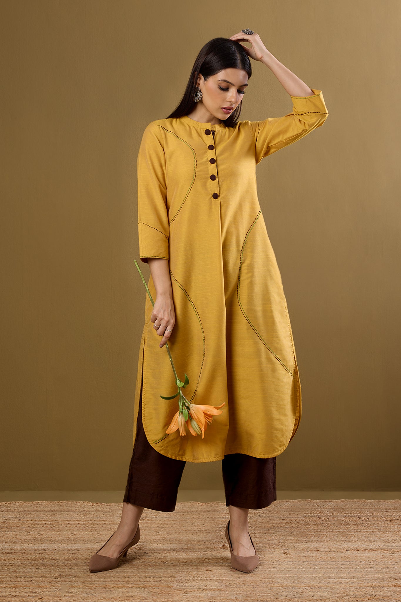 Golden Dawn Stand Collar Kurta with Round Hemline