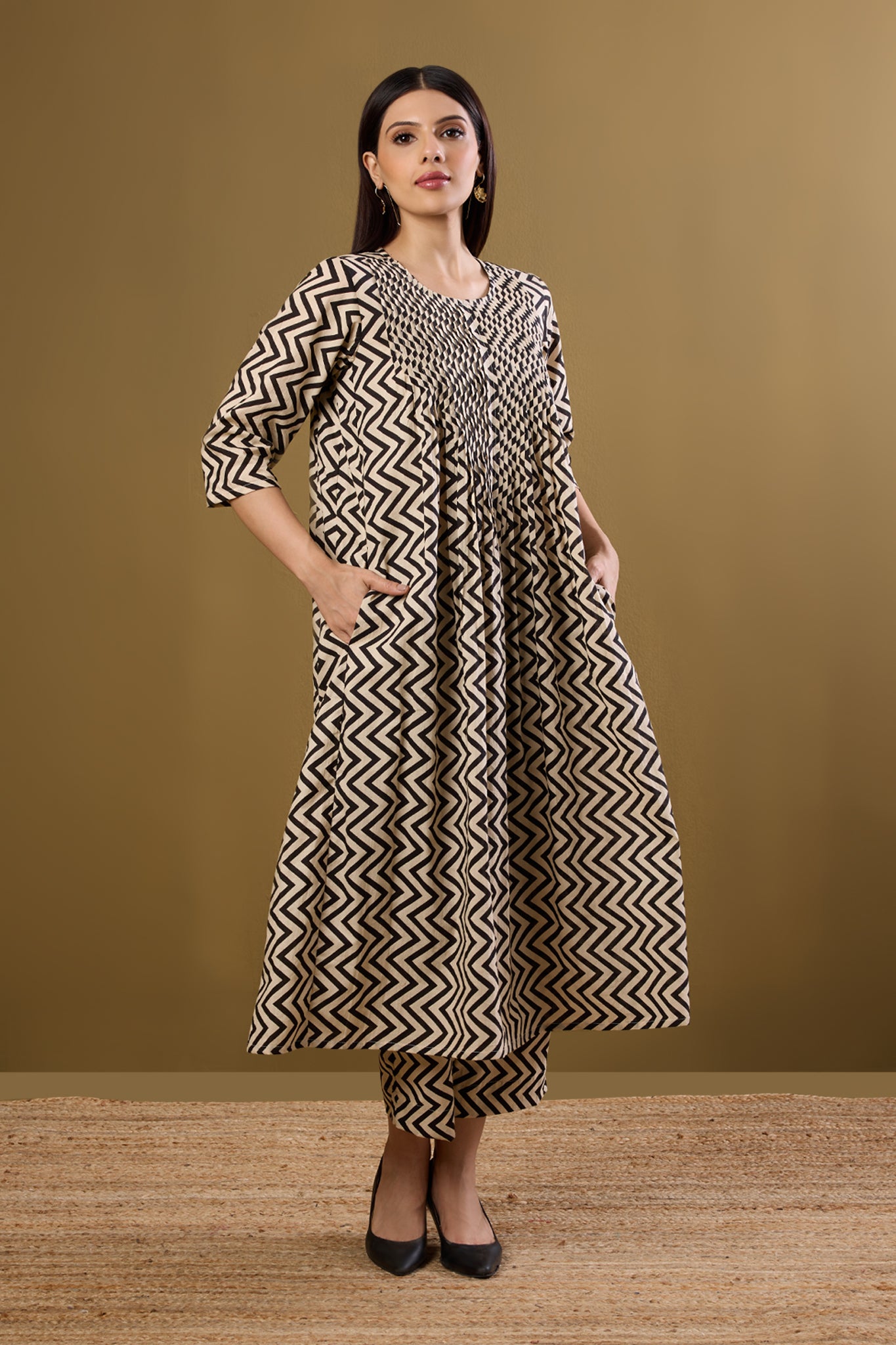 Co-ord Set Bold Noir Chevron Pintuck Long Dress & Pants