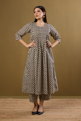 Co-ord Set Bold Noir Chevron Pintuck Long Dress & Pants