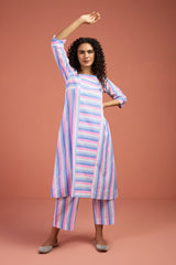 Co-ord Set Poem in Pastel Panelled Kurta & Pants