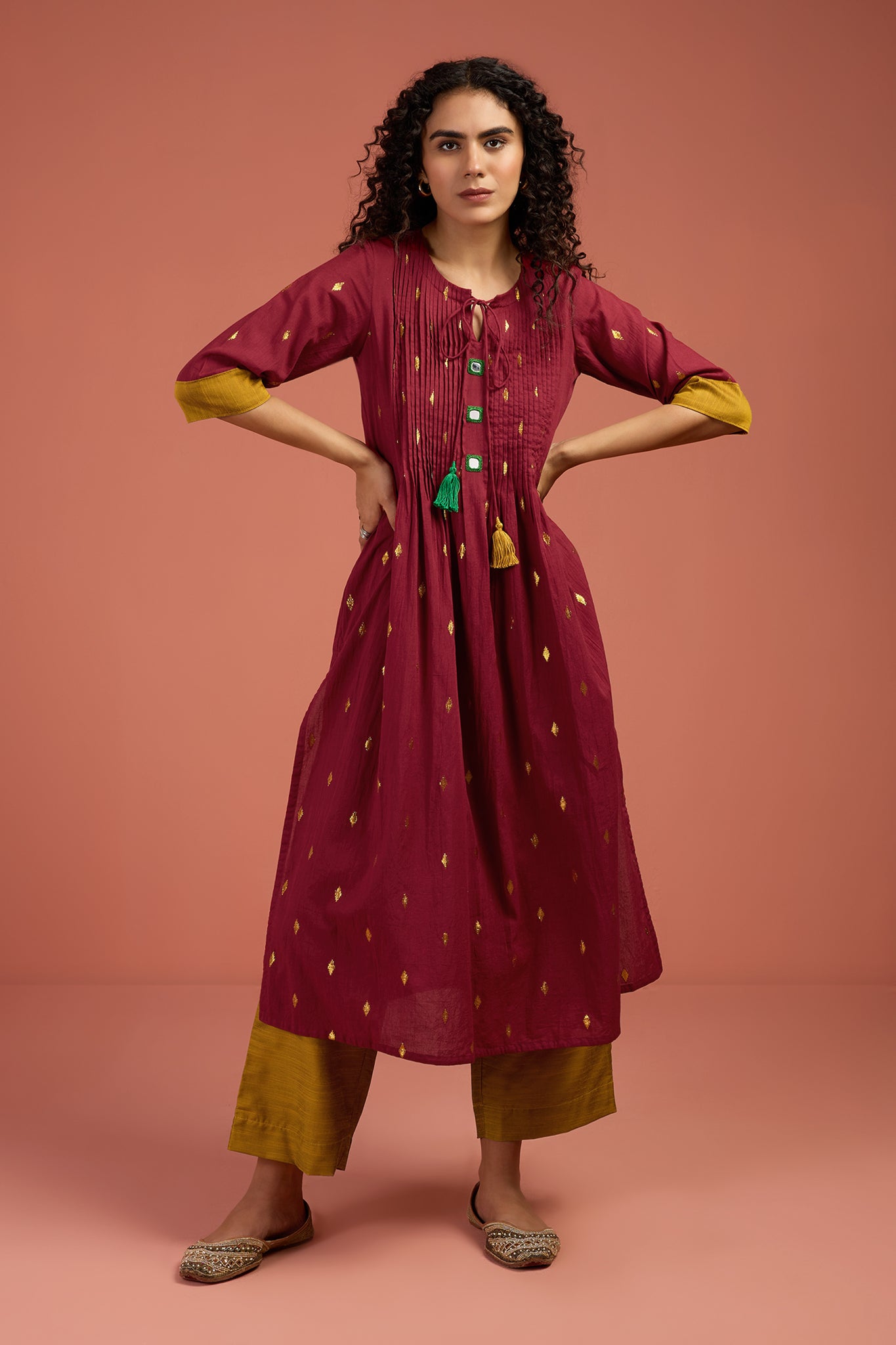 Garnet Gilt Pintuck Long Slit Kurta