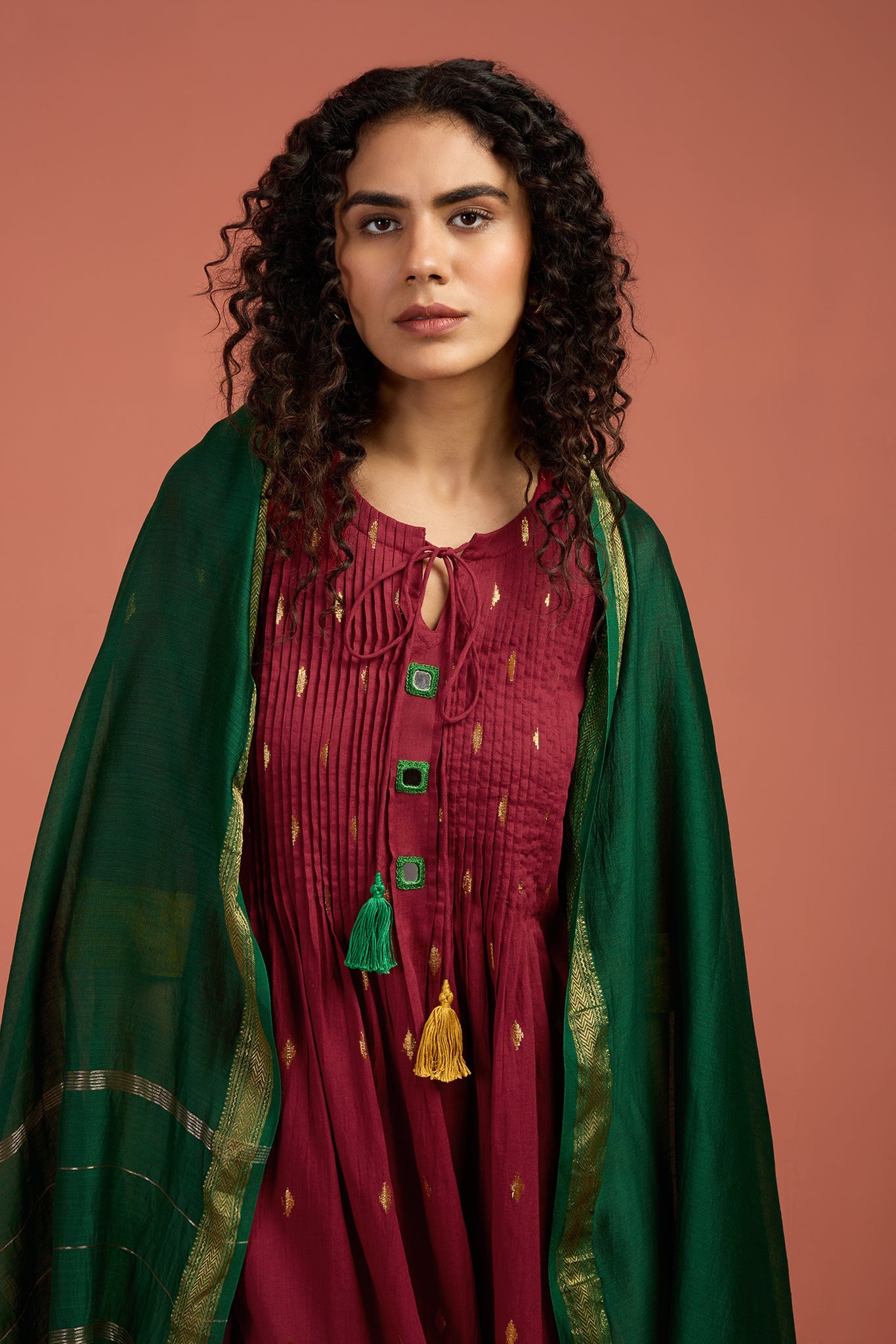 Garnet Gilt Pintuck Long Slit Kurta