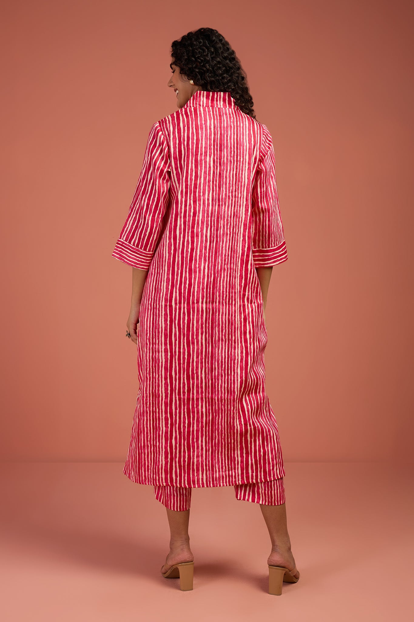 Co-ord Set Petal Pink & Snow Drift V-neck Kurta
