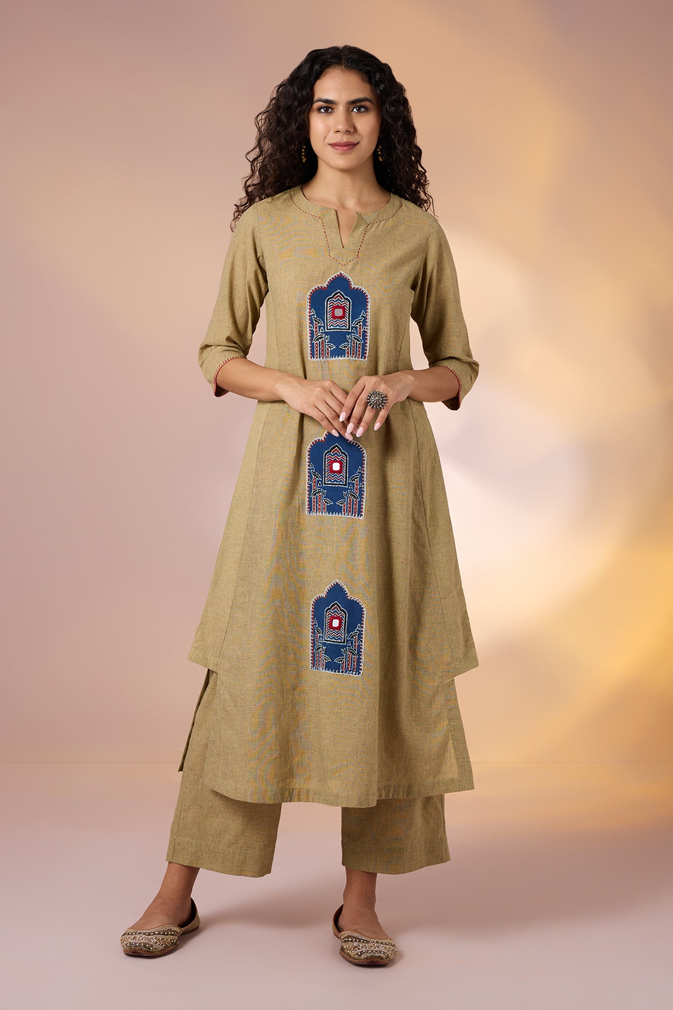 Coord Set Sandstone Arch Long Kurta with Side Twist & Pants (set of 2)