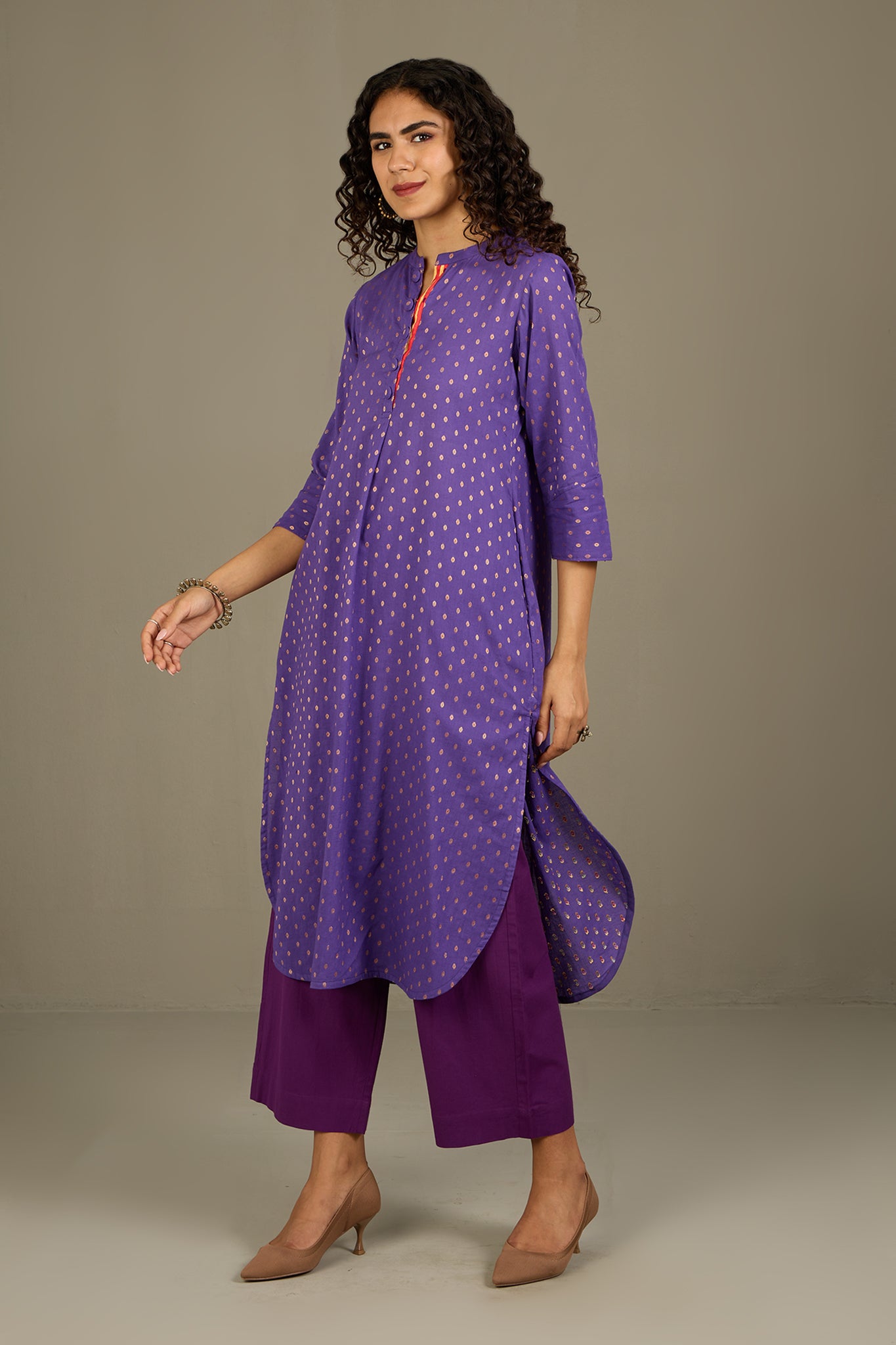 Gilded Violet Stand Collar Kurta with Round Hemline