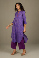 Gilded Violet Stand Collar Kurta with Round Hemline