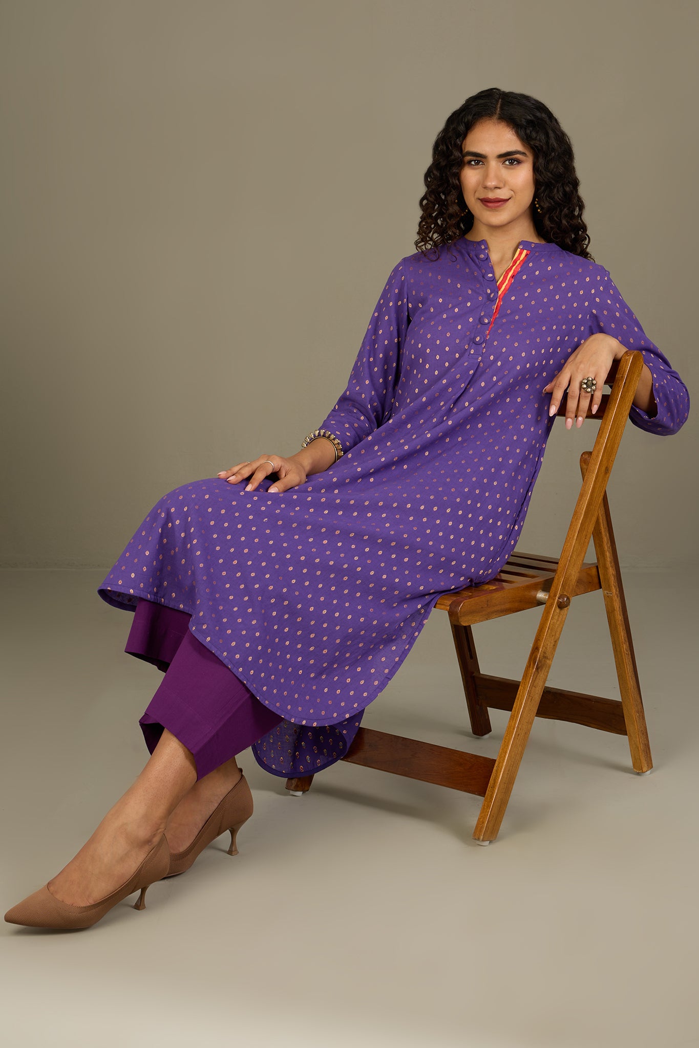 Gilded Violet Stand Collar Kurta with Round Hemline