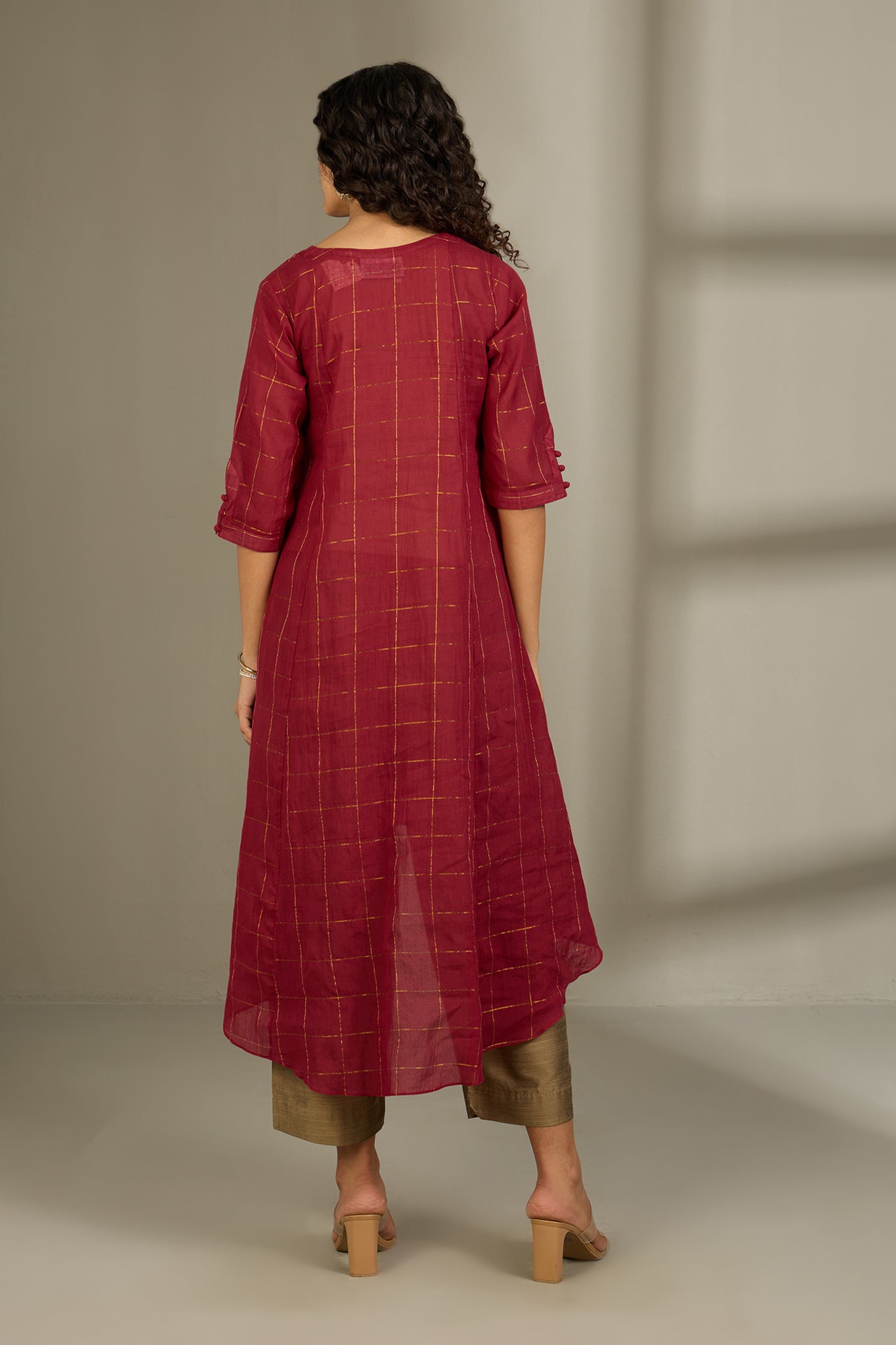Auburn and Royal Threads Asymmetrical Hemline Kurta