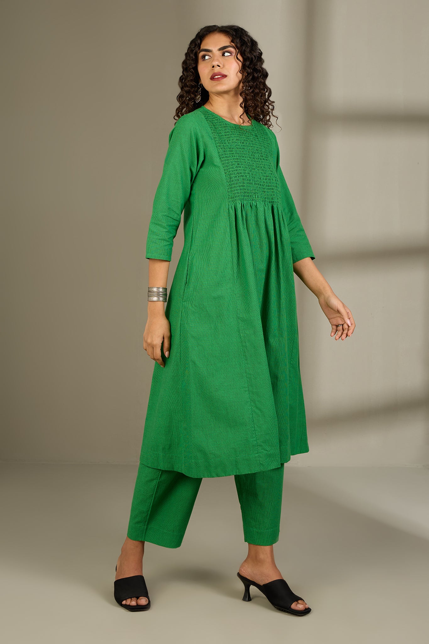 Co-ord Set Verdant Plumage Smocked Yoke Kurta & Pants