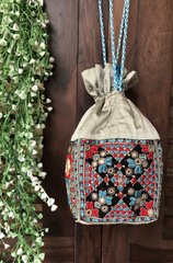 kutchi potli neran silk - silver & multi mirror
