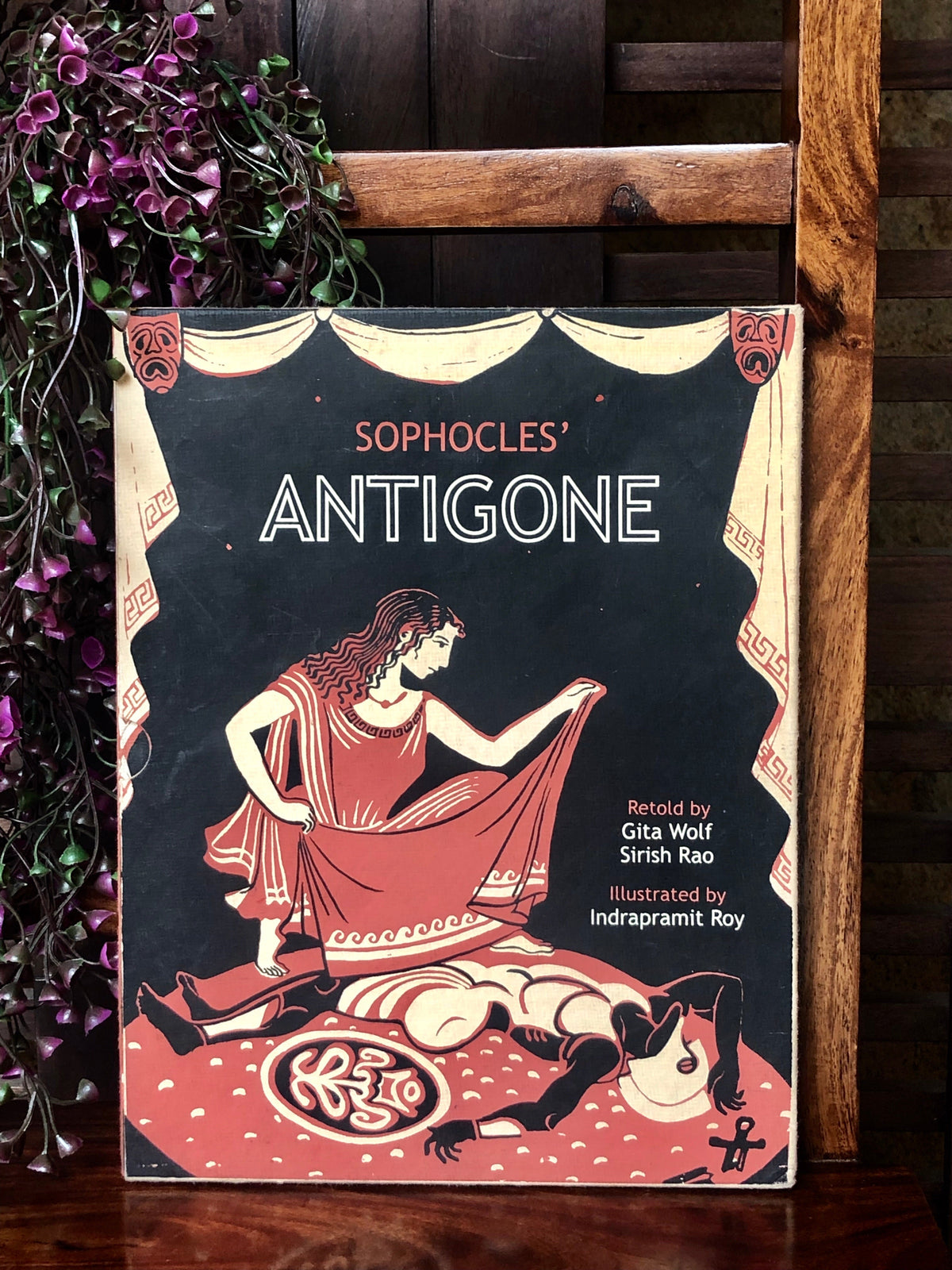 book bliss - antigone